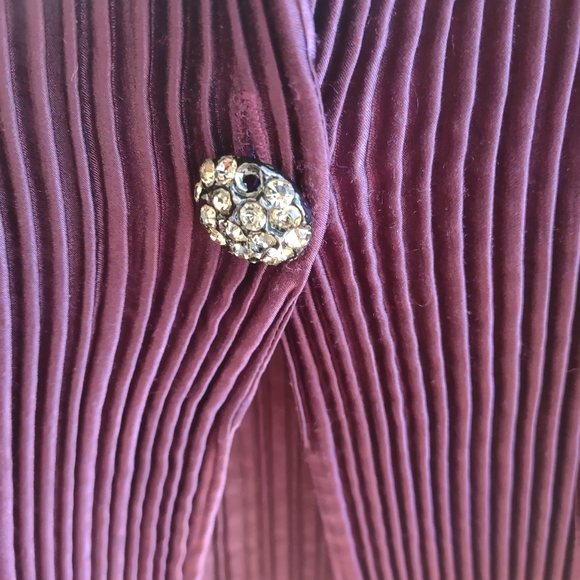 Does not work for me as I have lost a bit of weight - Picture 5 of 7